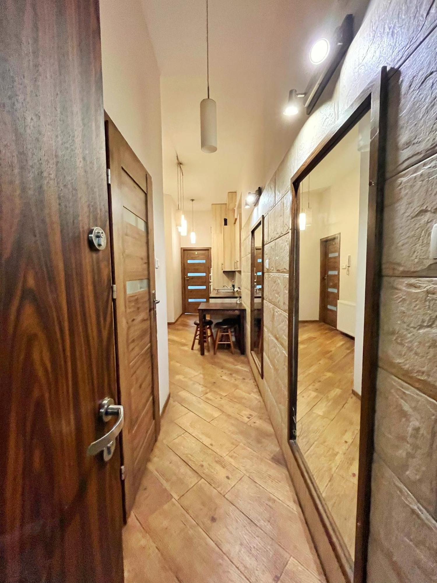 Cozy Rooms In Old Town And Wawel クラクフ エクステリア 写真